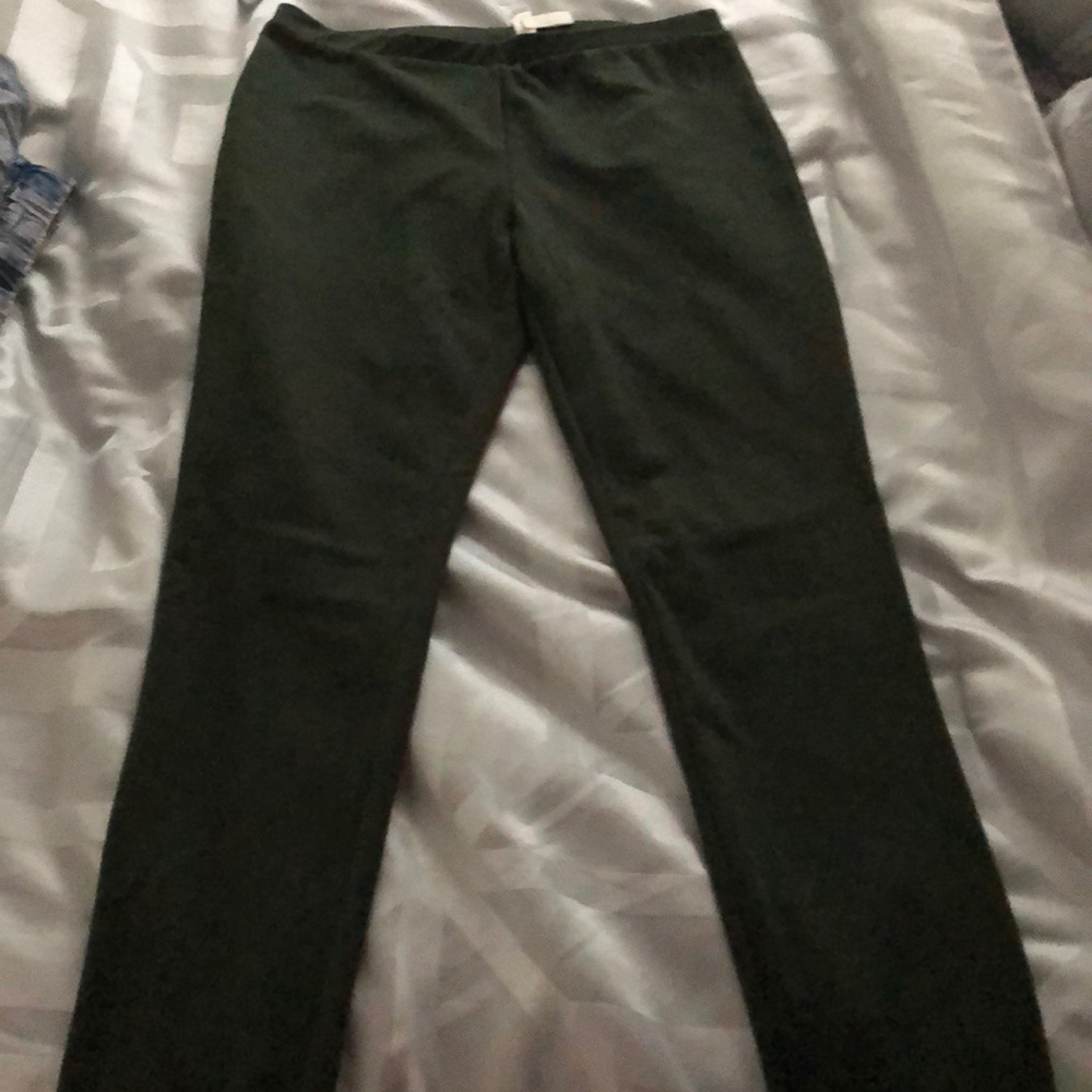 Khaki green leggings